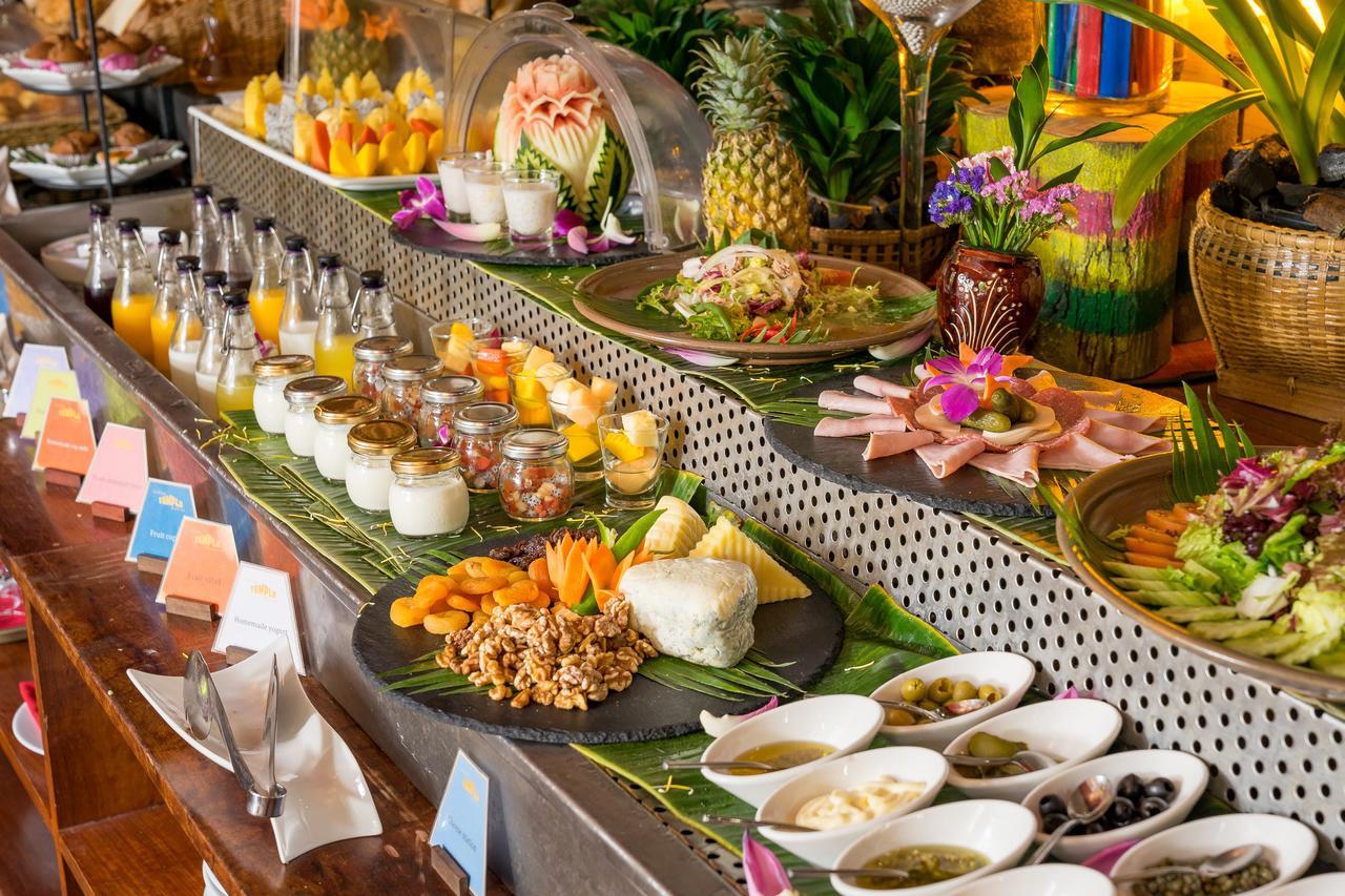 Golden Temple Residence Siem Reap Zewnętrze zdjęcie A buffet at a hotel