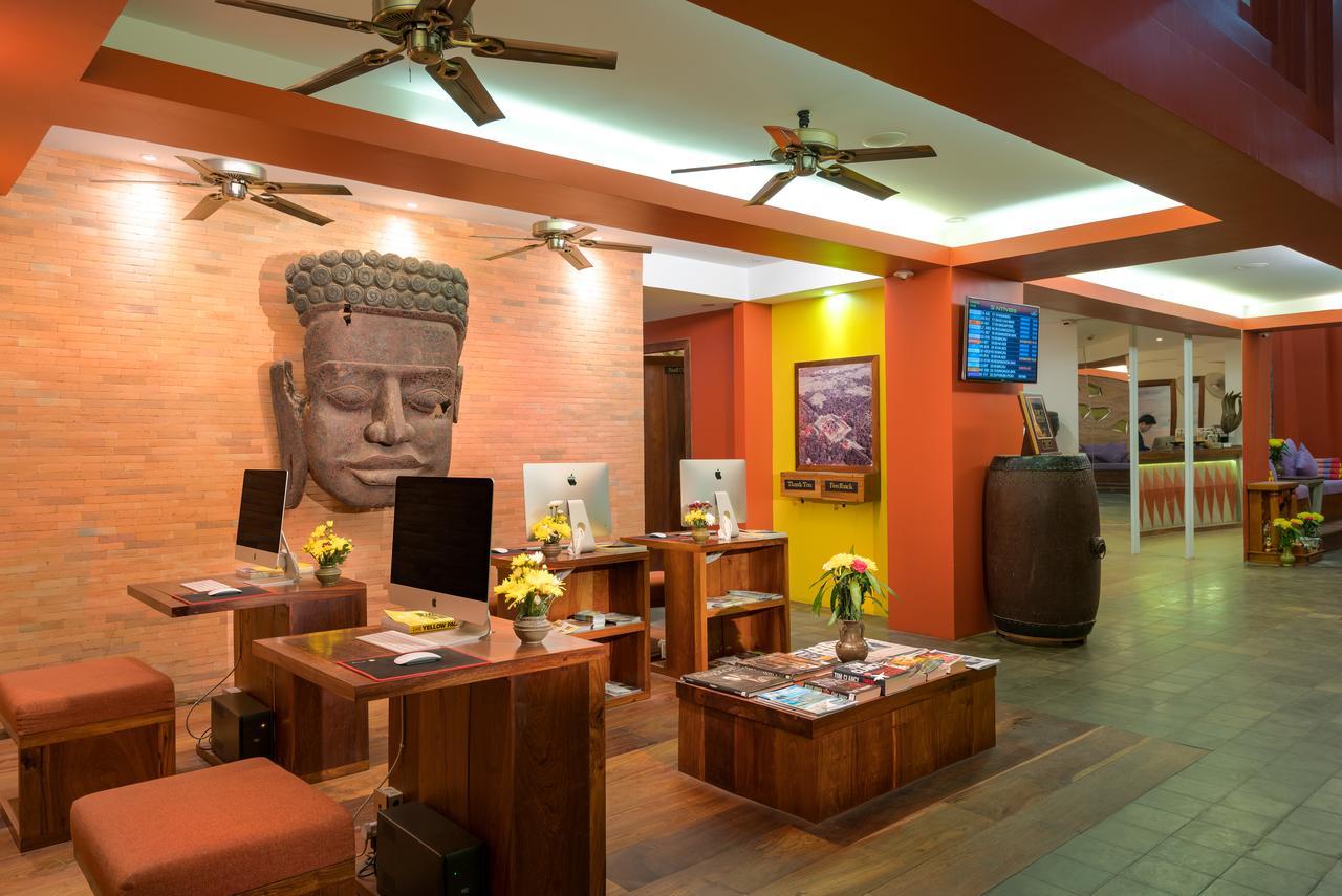 Golden Temple Residence Siem Reap Zewnętrze zdjęcie The lobby of the hotel