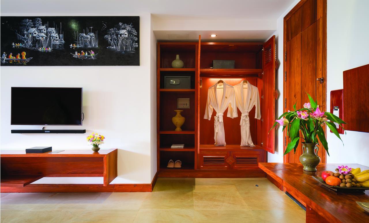 Golden Temple Residence Siem Reap Zewnętrze zdjęcie A wardrobe